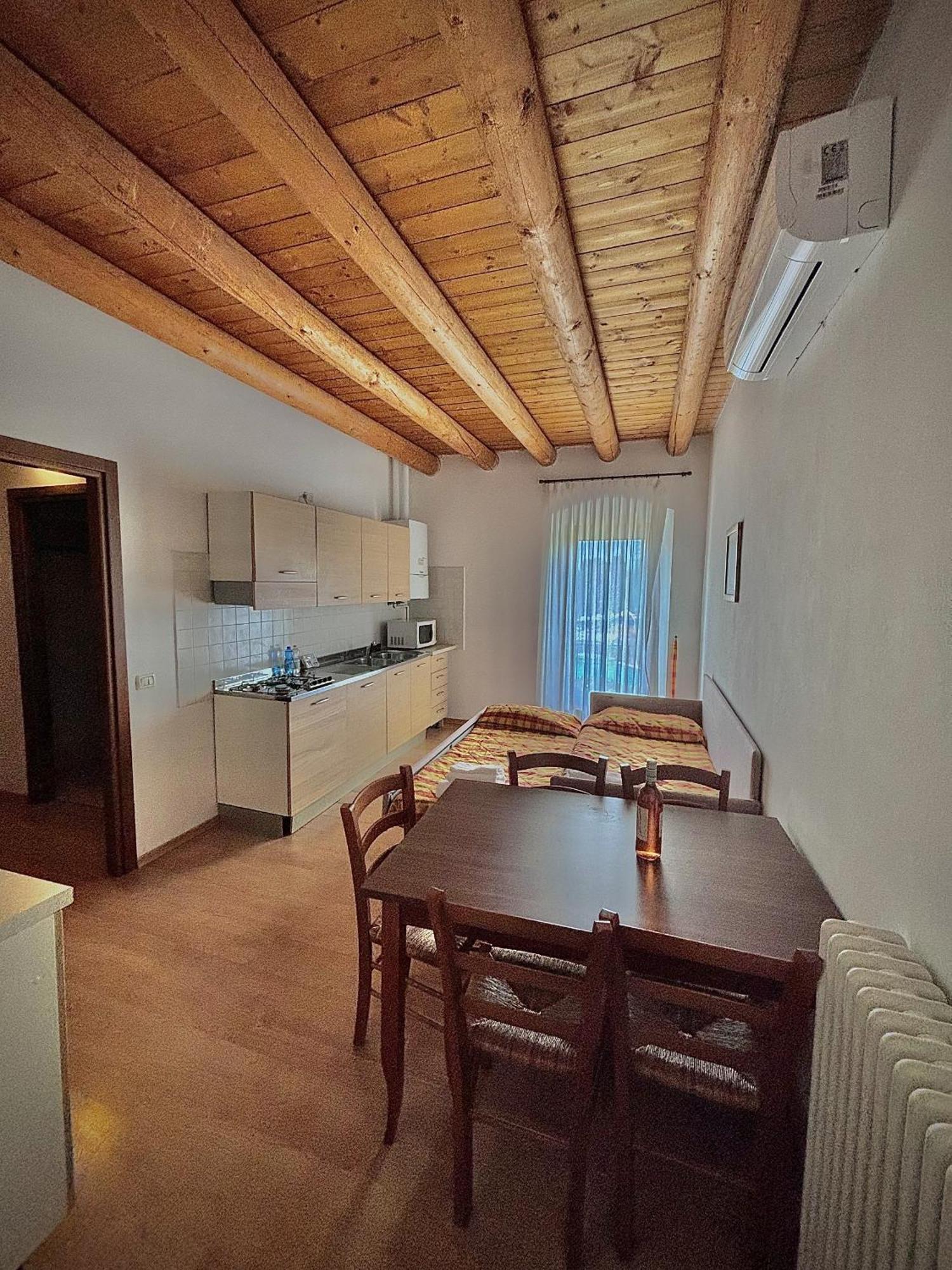 Hotel Bella Italia بسكييرا ديل غاردا المظهر الخارجي الصورة